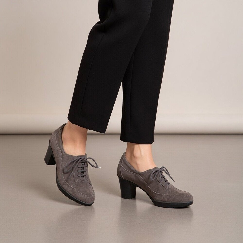 Clarks Bendables Gray Leather Heeled Lace Up‎ Oxfords, Size 7